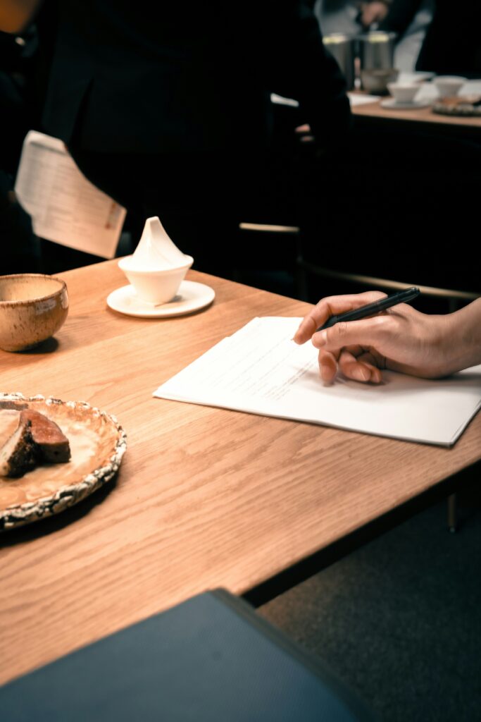 General Services madeline liu slyfvvh9ty8 unsplash